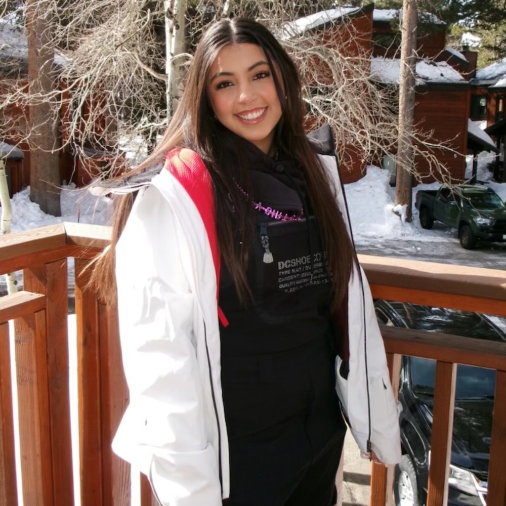 Meet your Posher, Jessica